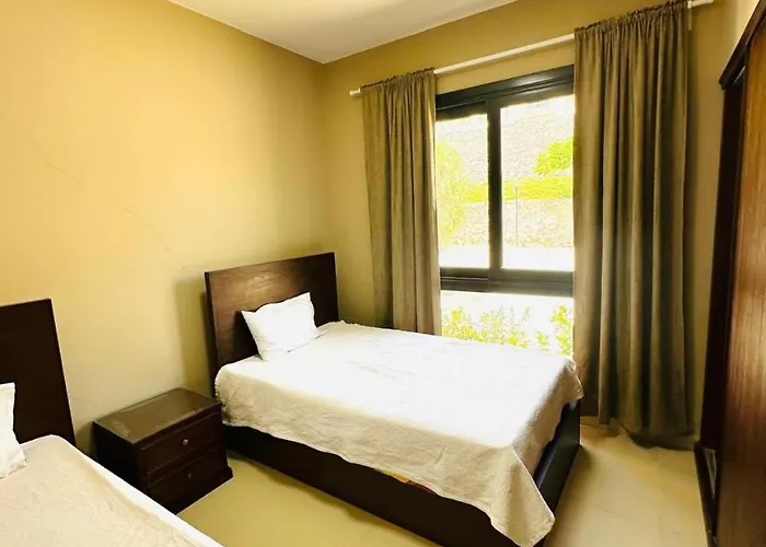 Amazing Makadi Heights Villa *